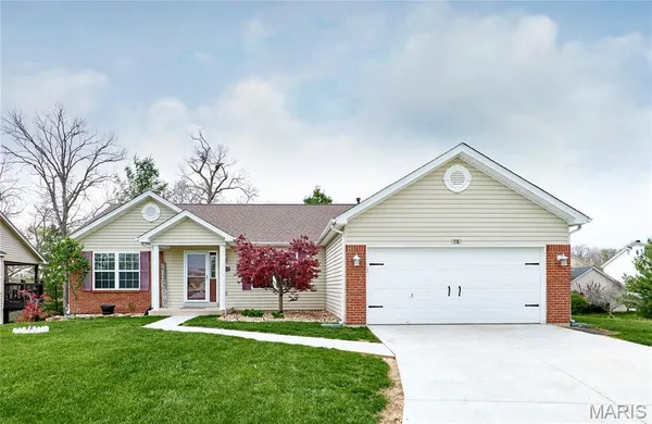 $395,900 | 116 Groton Drive, Wentzville, MO 63385