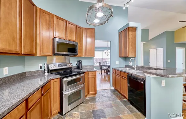 $395,900 | 116 Groton Drive, Wentzville, MO 63385