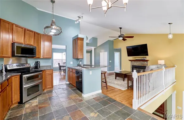 $395,900 | 116 Groton Drive, Wentzville, MO 63385