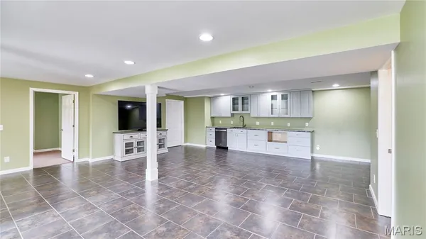 $395,900 | 116 Groton Drive, Wentzville, MO 63385