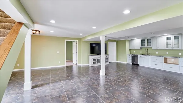 $395,900 | 116 Groton Drive, Wentzville, MO 63385