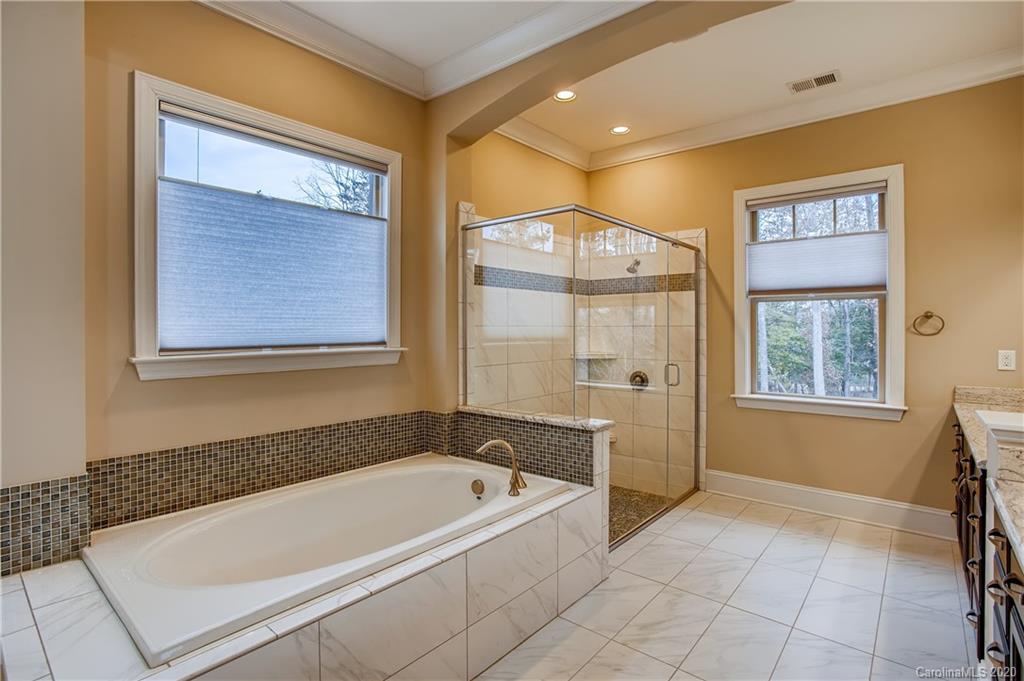 2225 Tatton Hall Road, Unit 524 Fort Mill, SC 29715 - Photo 19 of 38 Gallery Image 19