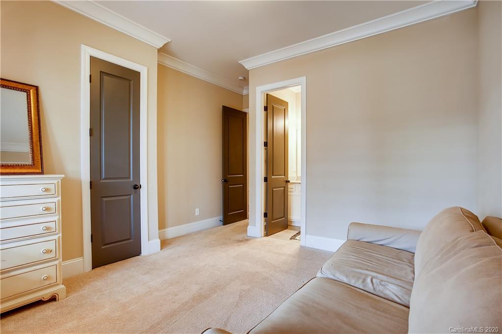 2225 Tatton Hall Road, Unit 524 Fort Mill, SC 29715 - Photo 23 of 38 Gallery Image 23