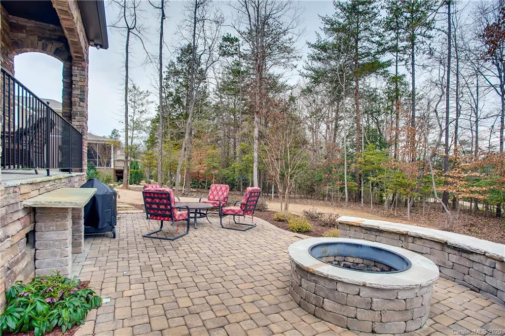 2225 Tatton Hall Road, Unit 524 Fort Mill, SC 29715 - Photo 34 of 38 Gallery Image 34