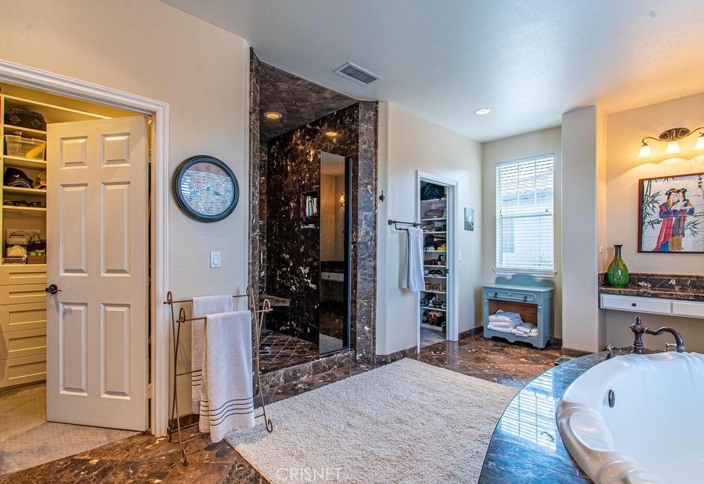 23915 Lakeside Road Valencia, CA 91355 - Photo 45 of 74