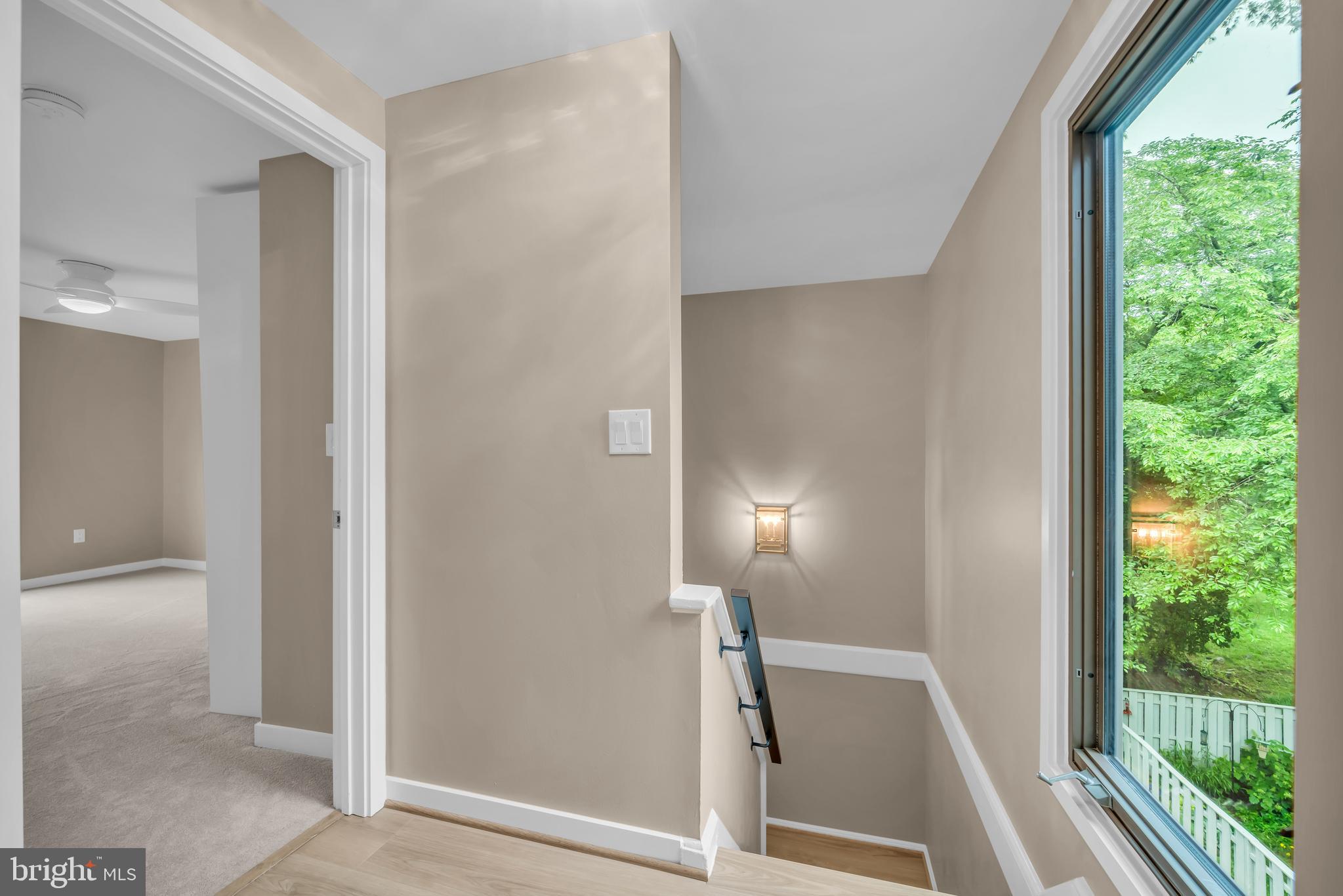 1806 North Shore Court Reston, VA 20190 - Photo 37 of 58 View down steps from top floor