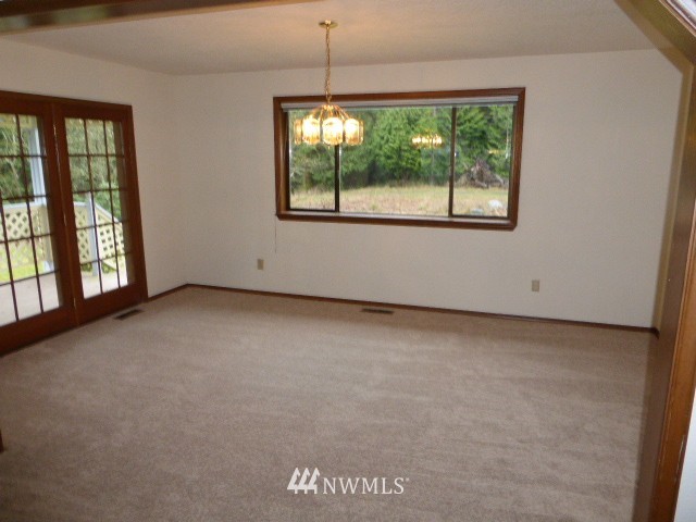 25972 Highland Road Northeast Kingston, WA 98346 - Photo 4 of 10 Gallery Image 4