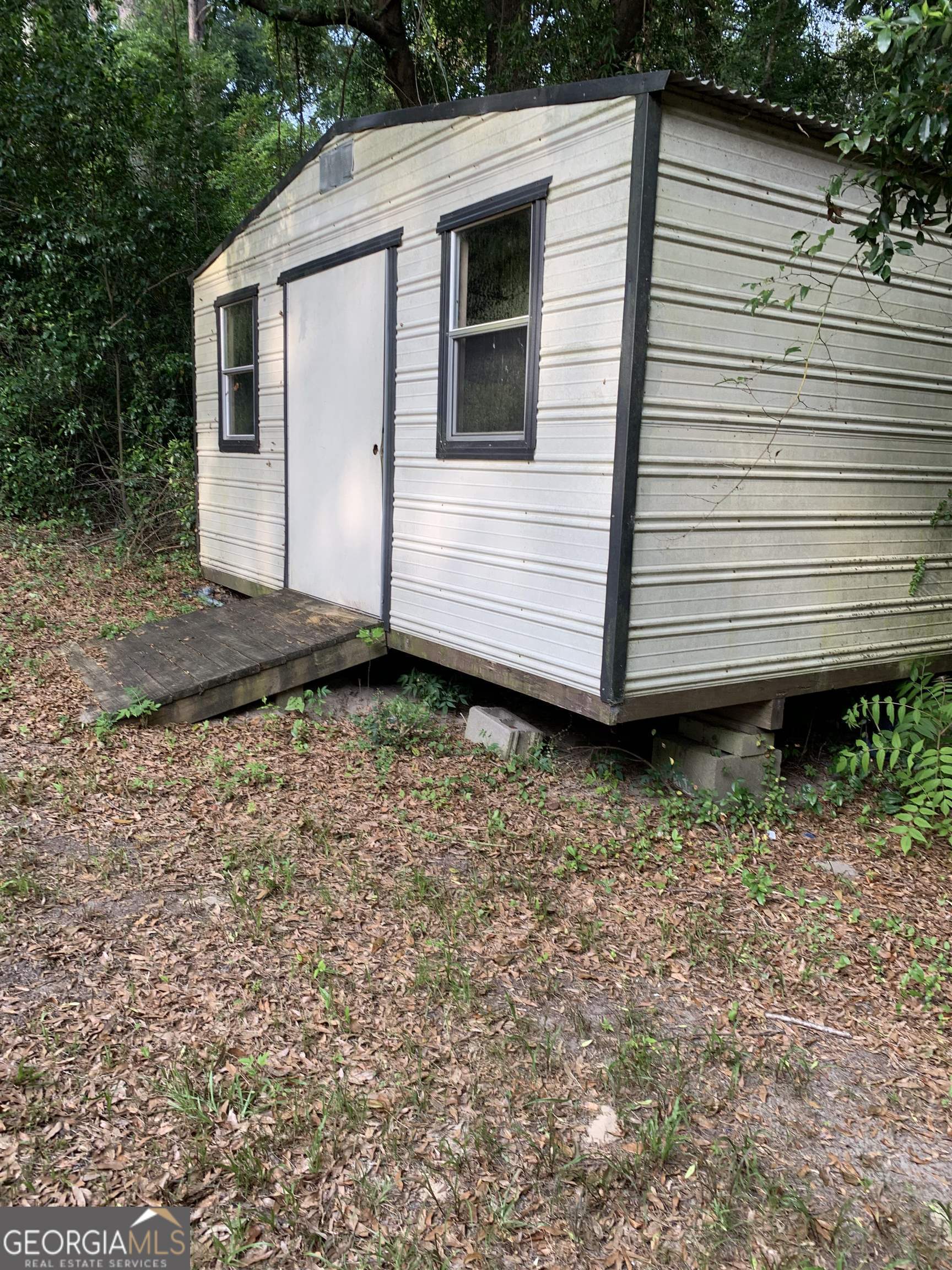 3380 Goodwin Lane Macon, GA 31217 - Photo 6 of 20 Shed