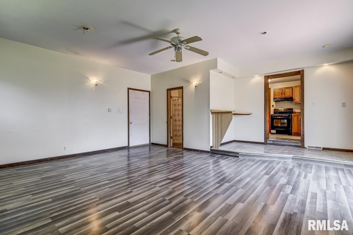 1509 Chalmers Street Springfield, IL 62703 - Photo 22 of 31 Gallery Image 22