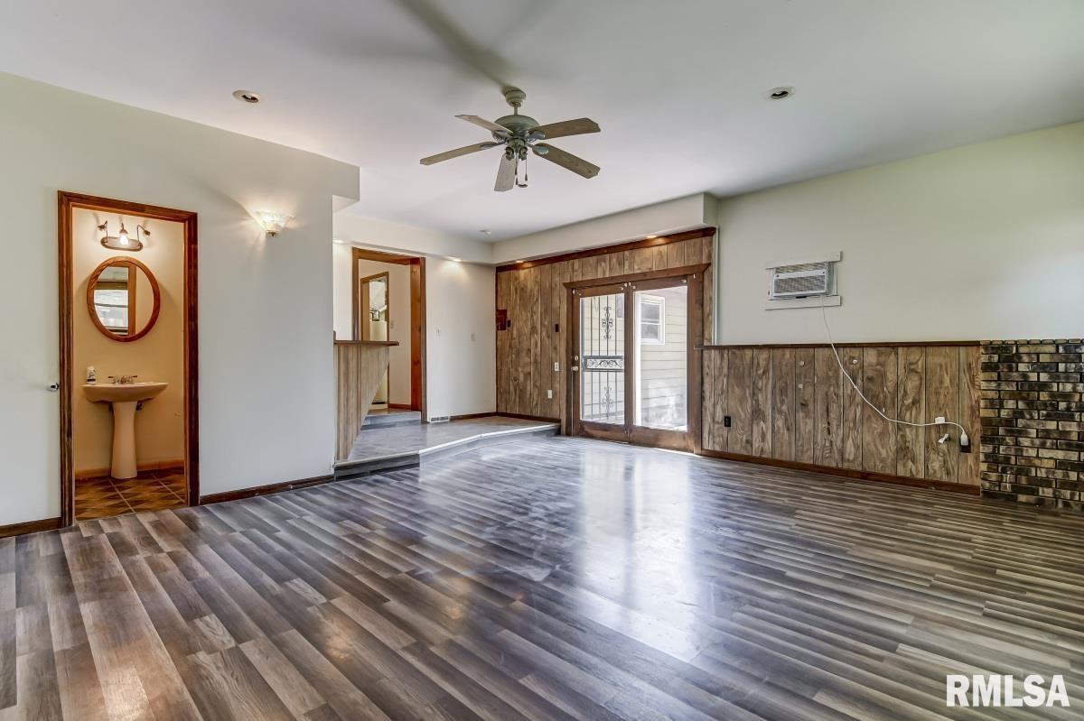 1509 Chalmers Street Springfield, IL 62703 - Photo 23 of 31 Gallery Image 23