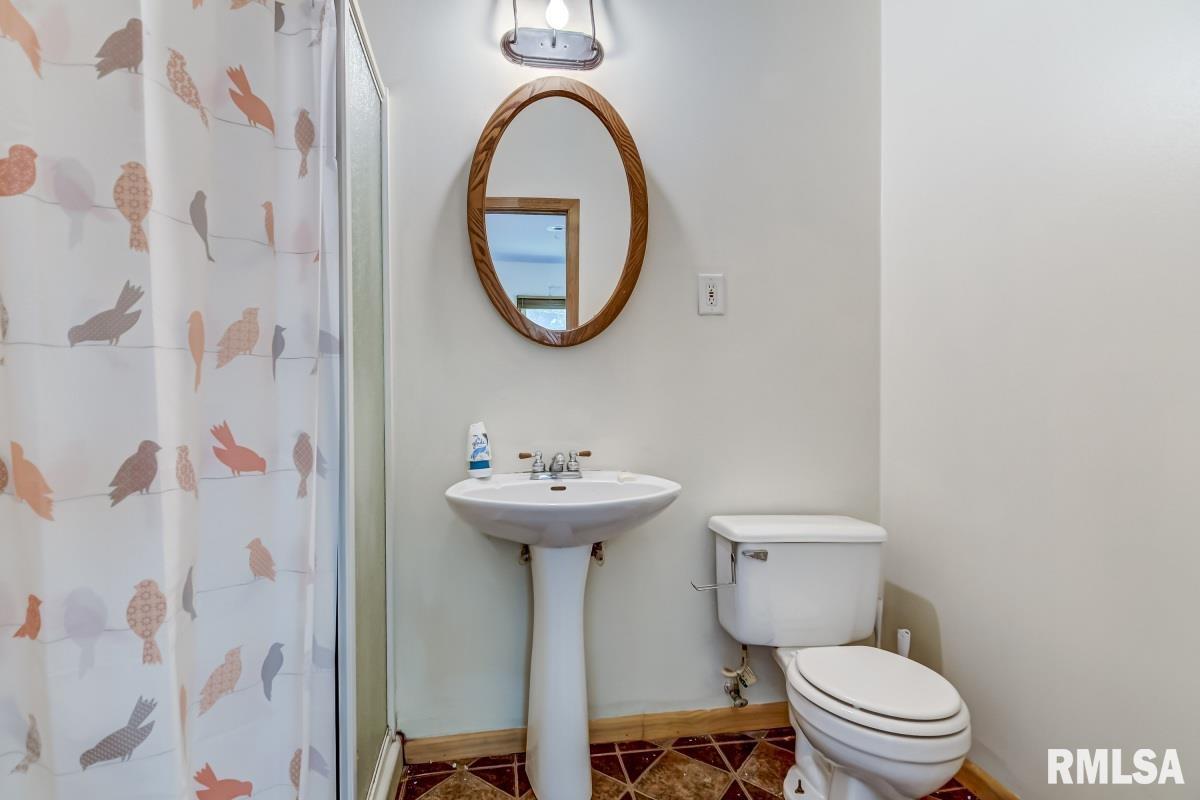 1509 Chalmers Street Springfield, IL 62703 - Photo 25 of 31 Gallery Image 25
