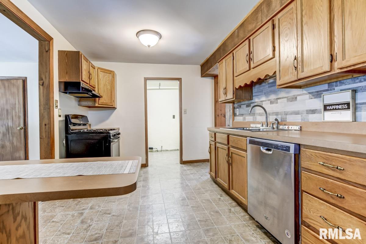1509 Chalmers Street Springfield, IL 62703 - Photo 8 of 31 Gallery Image 8