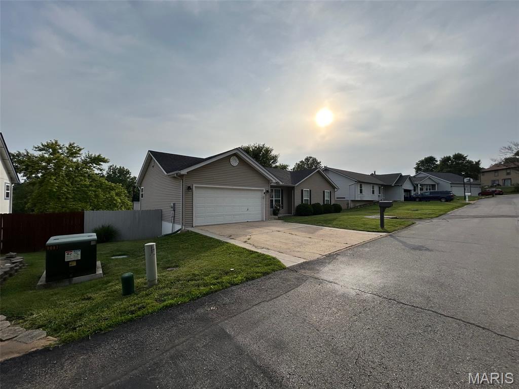 1351 Stone Mill Circle Arnold, MO 63010 - Photo 3 of 29