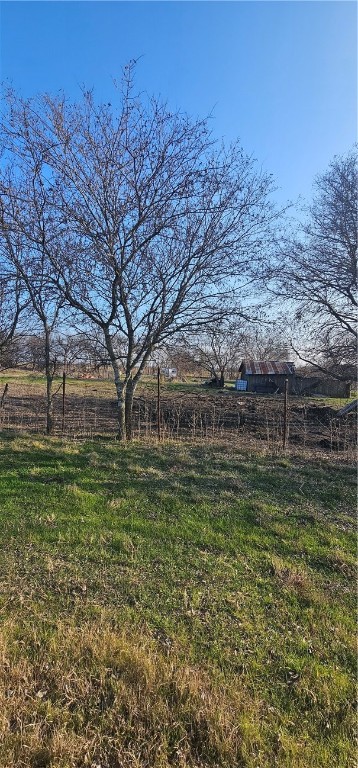 1851 FM 339 Mount Calm, TX 76673 - Photo 8 of 16 a backyard of a house with lots of green space