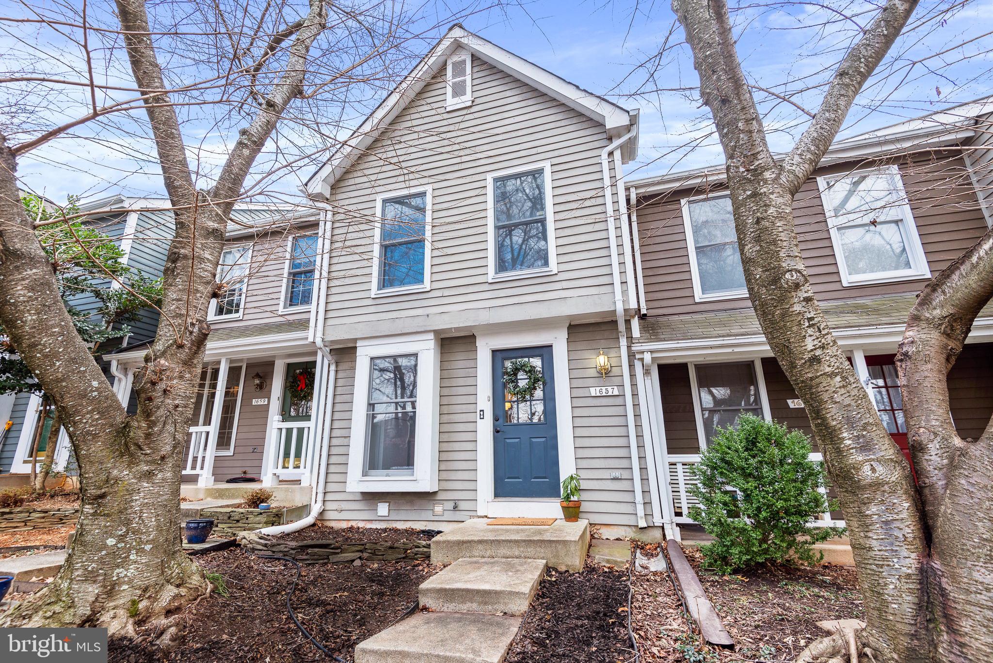 1657 Poplar Grove Drive Reston, VA 20194 - Photo 1 of 26