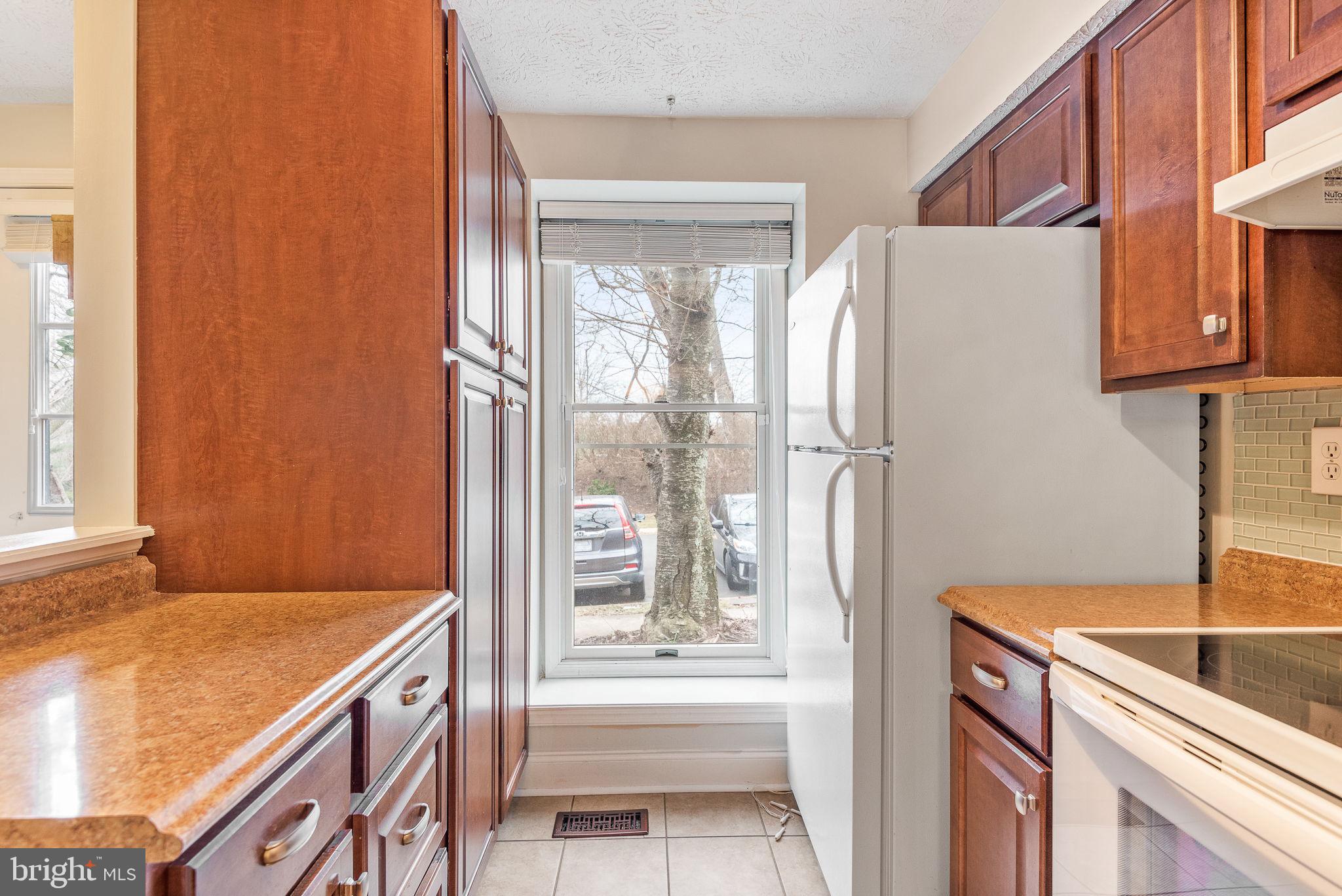 1657 Poplar Grove Drive Reston, VA 20194 - Photo 6 of 26