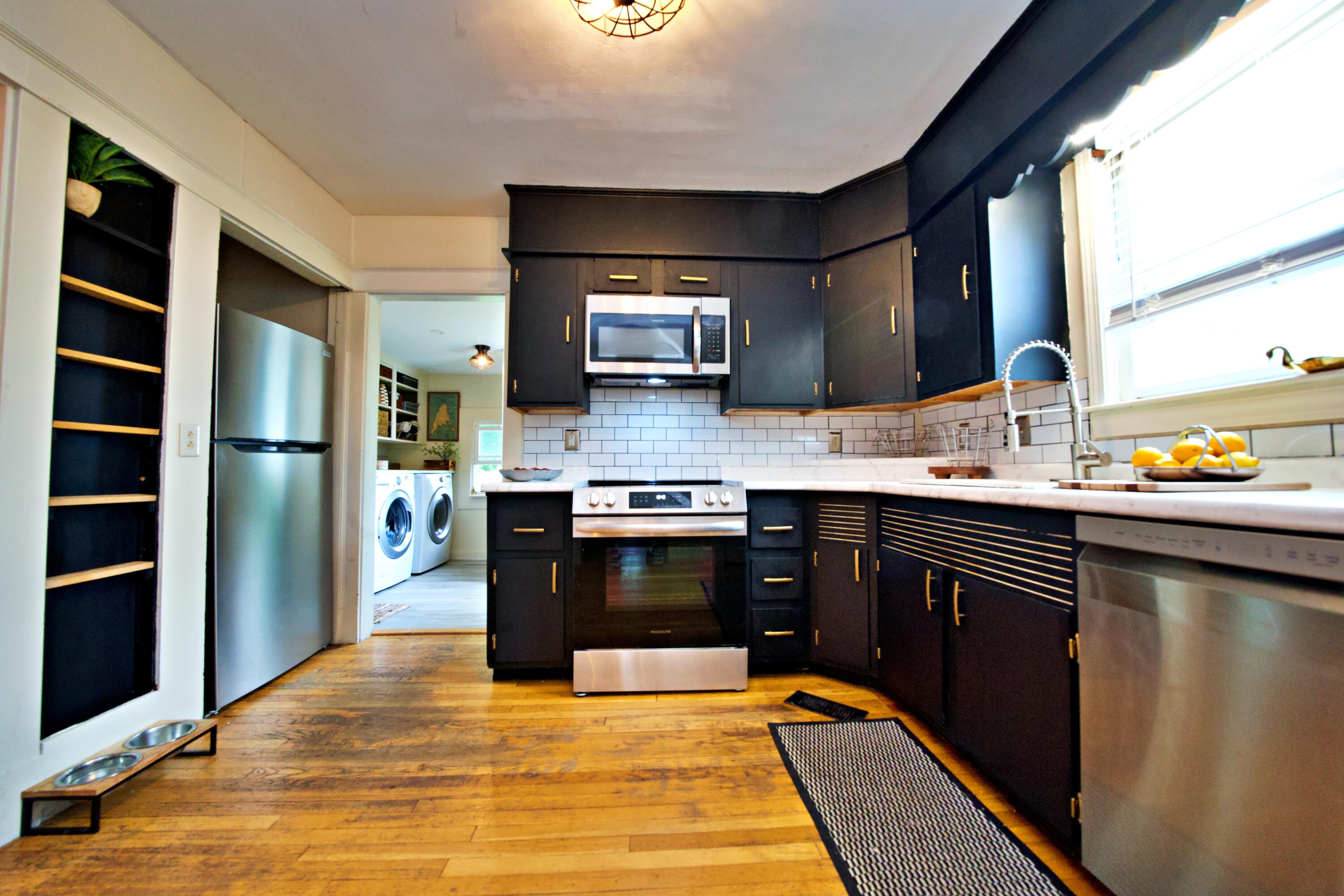 84 14th Street Bangor, ME 04401 - Photo 11 of 34 DSC03082