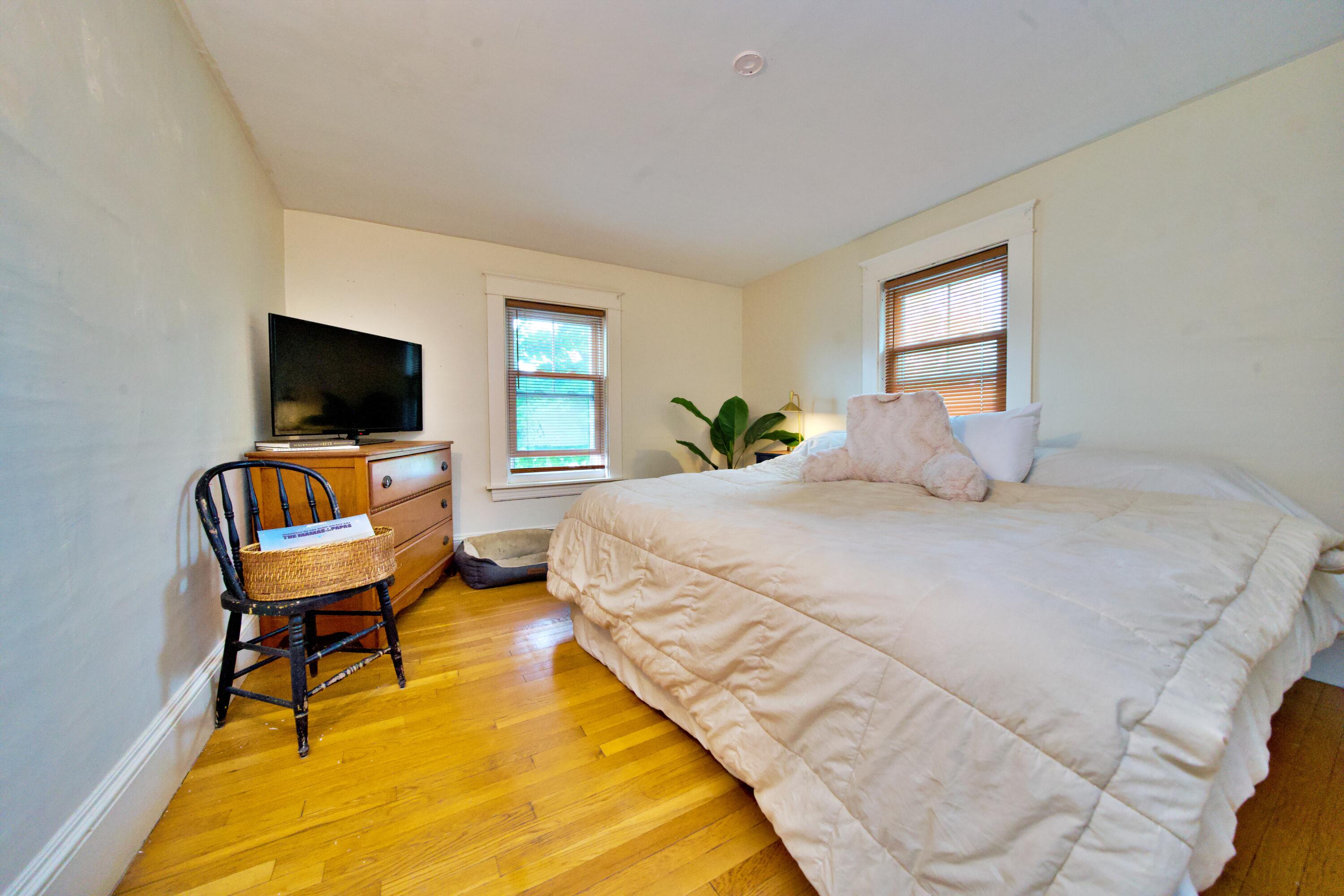 84 14th Street Bangor, ME 04401 - Photo 23 of 34 DSC03108