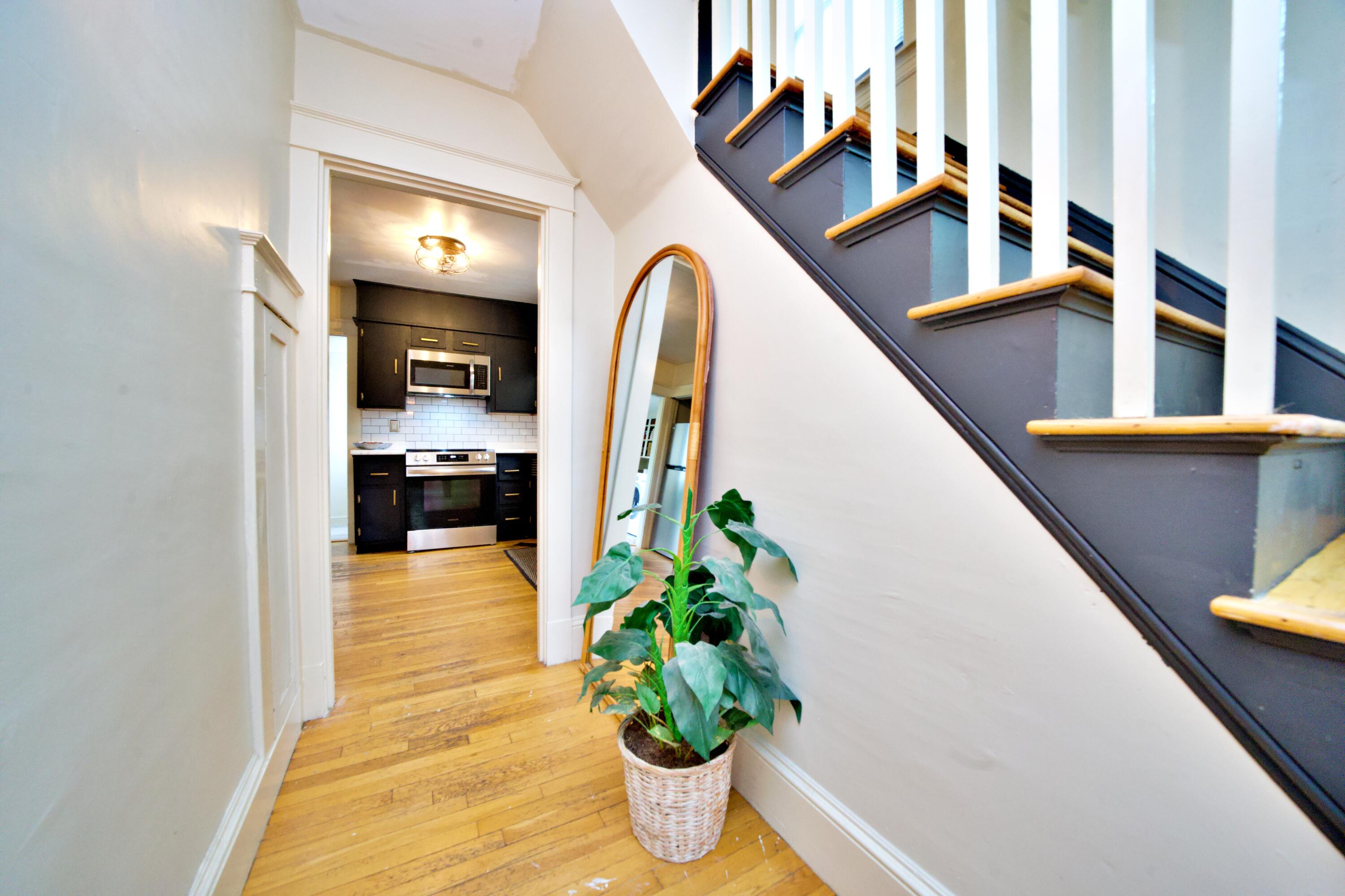 84 14th Street Bangor, ME 04401 - Photo 9 of 34 DSC03099