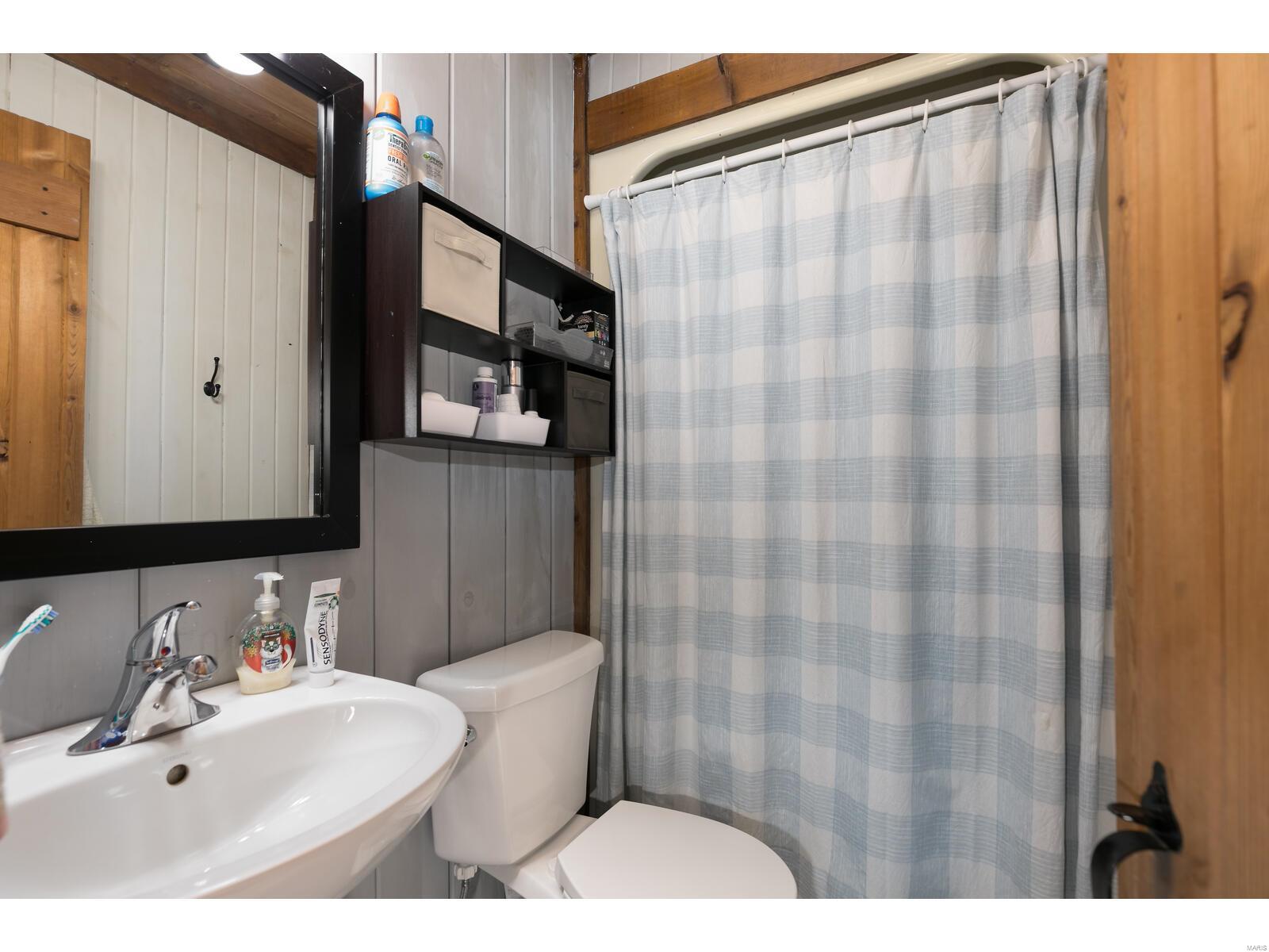 5455 Ringer Road St. Louis, MO 63129 - Photo 44 of 50 Gallery Image 44