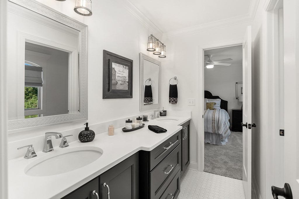 504 McCulley Road Cookeville, TN 38506 - Photo 44 of 70 a bathroom with a sink vanity and mirror