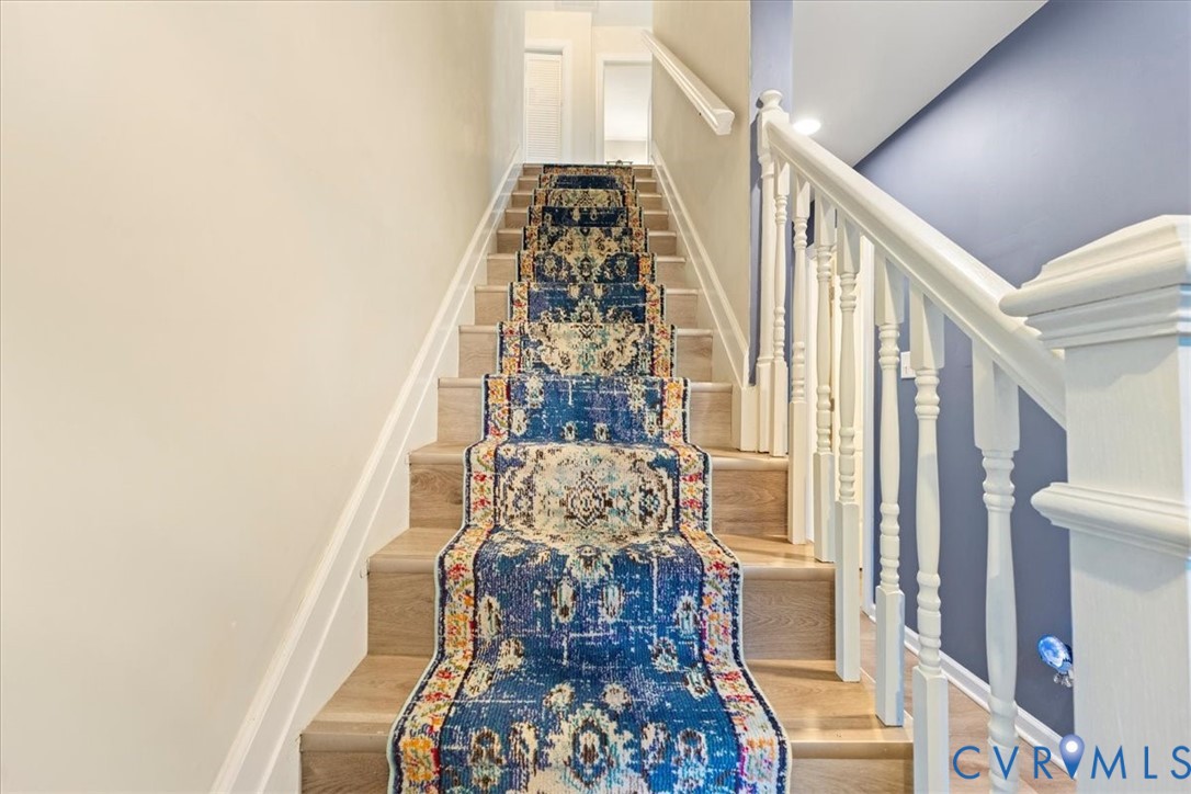 11655 Chatham Road Prince George, VA 23875 - Photo 45 of 48 a view of a hallway with windows