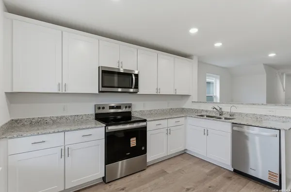 $303,130 | 439 White Heron Way, Marion, TX 78124