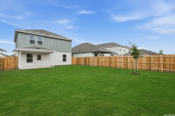 $303,130 | 439 White Heron Way, Marion, TX 78124