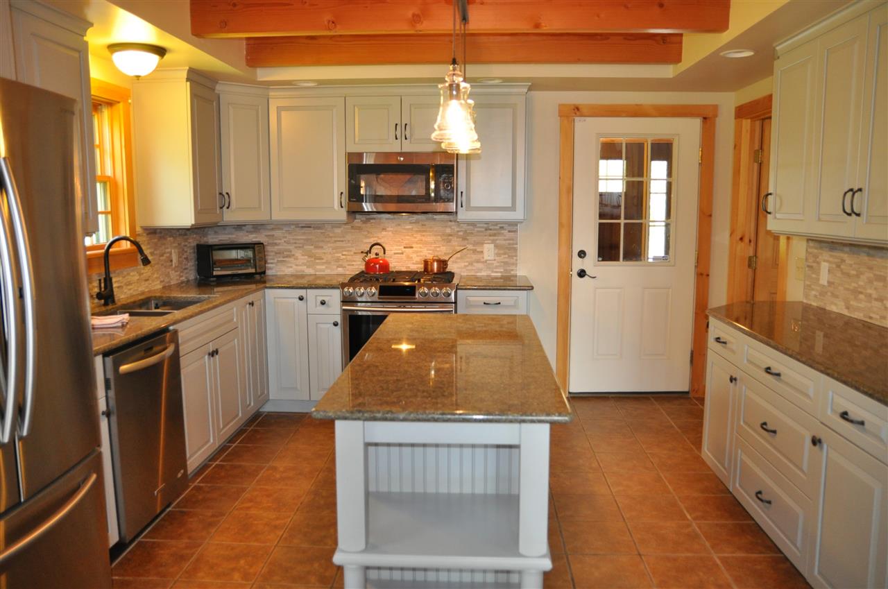 3189 East Road Shaftsbury, VT 05262 - Photo 7 of 32 Gallery Image 7