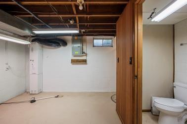 129 Sunset Boulevard Hermitage, PA 16148 - Photo 28 of 34 a view of a storage & utility room