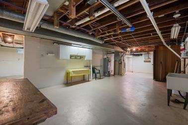 129 Sunset Boulevard Hermitage, PA 16148 - Photo 30 of 34 a view of a storage room