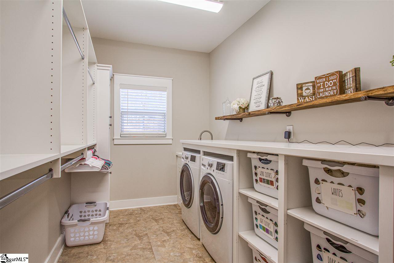 319 Bridges Road Simpsonville, SC 29681 - Photo 12 of 36 Gallery Image 12