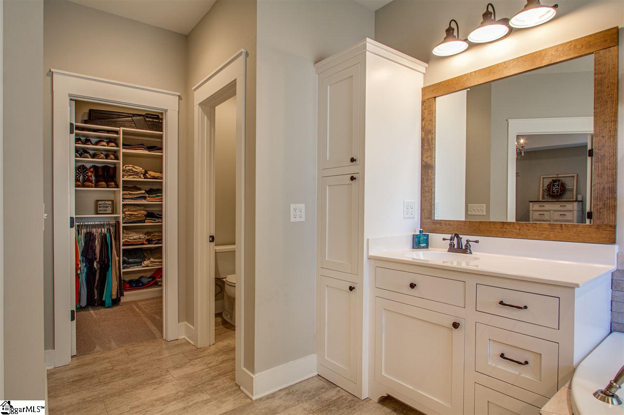 319 Bridges Road Simpsonville, SC 29681 - Photo 18 of 36 Gallery Image 18