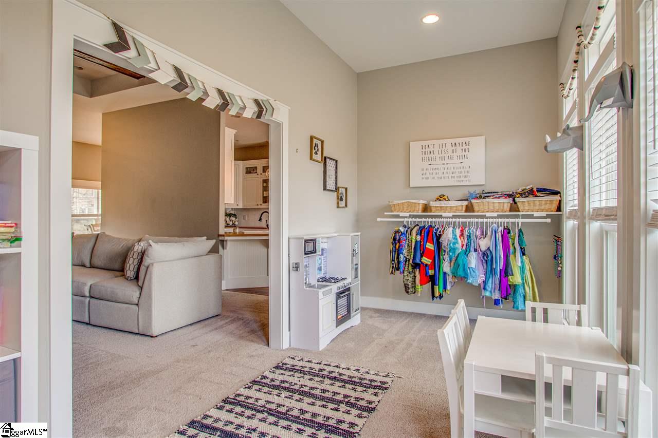 319 Bridges Road Simpsonville, SC 29681 - Photo 21 of 36 Gallery Image 21