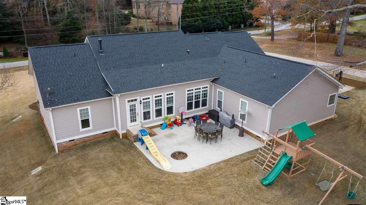 319 Bridges Road Simpsonville, SC 29681 - Photo 35 of 36 Gallery Image 35