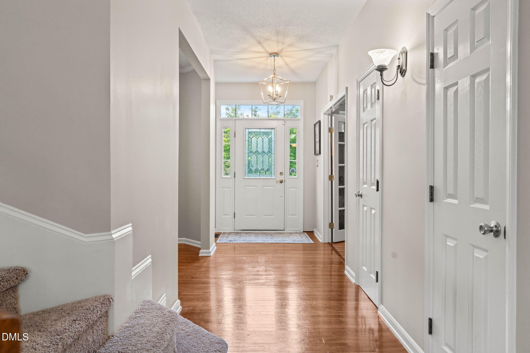 218 Landreth Court Durham, NC 27713 - Photo 10 of 61 10-web-or-mls-DSC09002