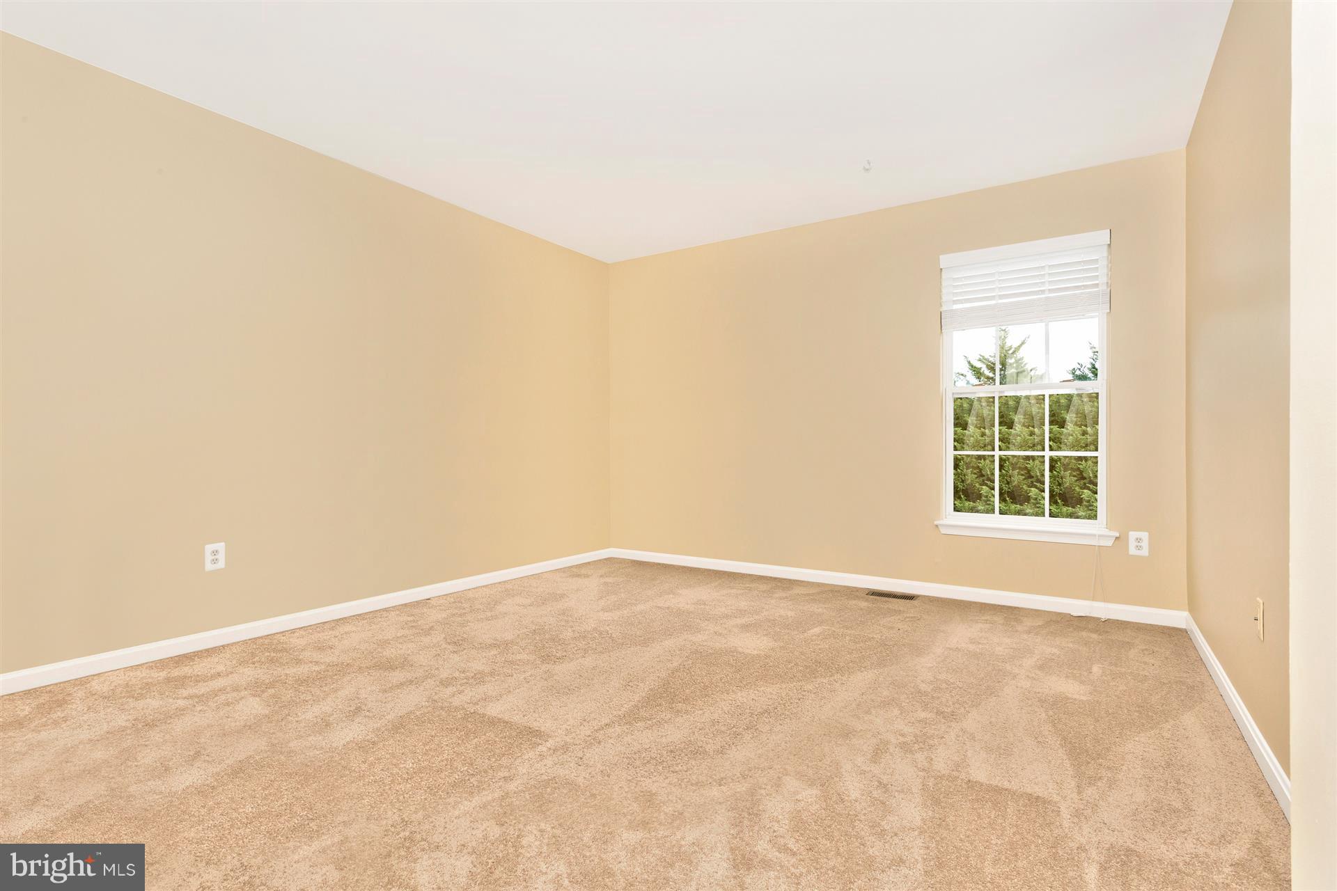 5415 Chillingham Place Frederick, MD 21703 - Photo 15 of 30 Bedroom