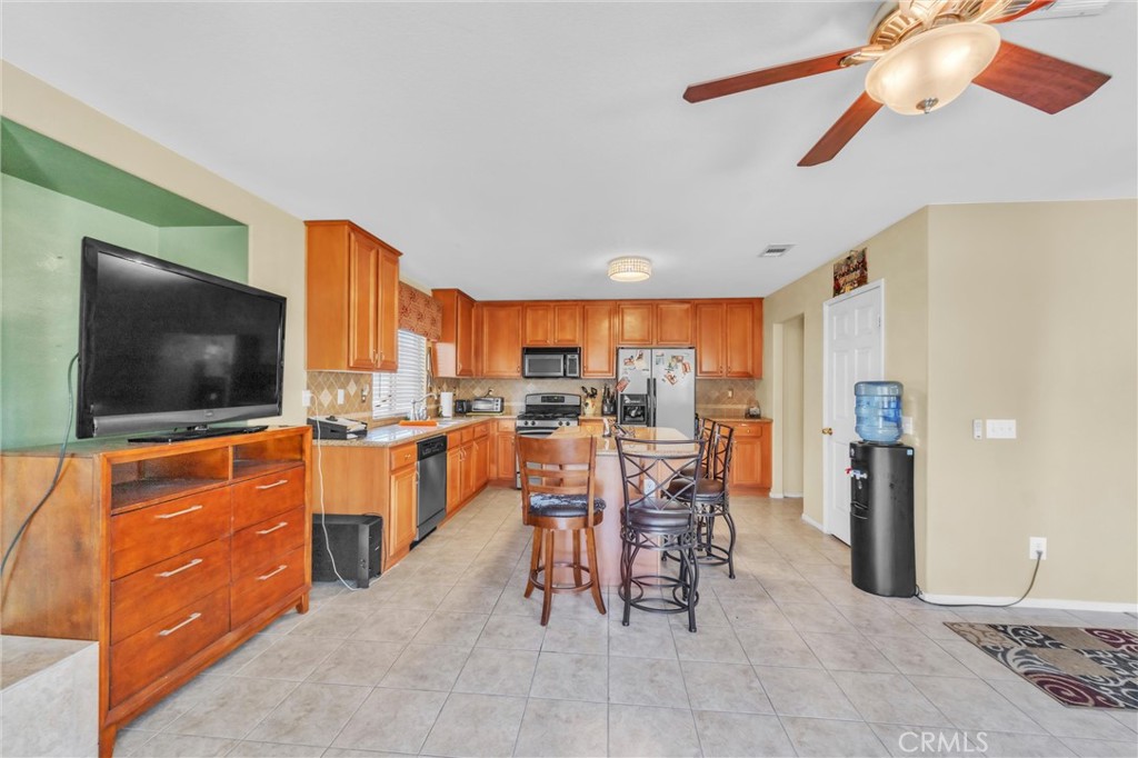 4430 Cactus Tree Lane Hemet, CA 92545 - Photo 20 of 43