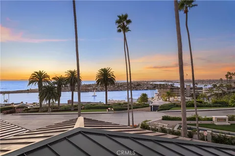 $11,950,000 | 212 Goldenrod Avenue, Corona del Mar, CA 92625