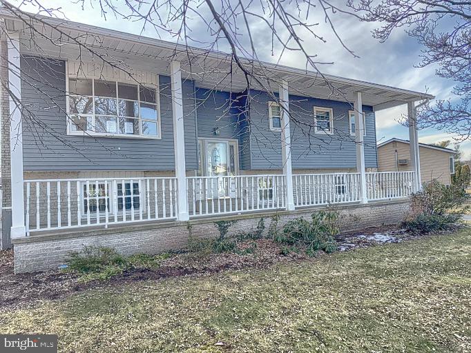 2116 Circle Road Carlisle, PA 17013 - Photo 2 of 31 Gallery Image 2