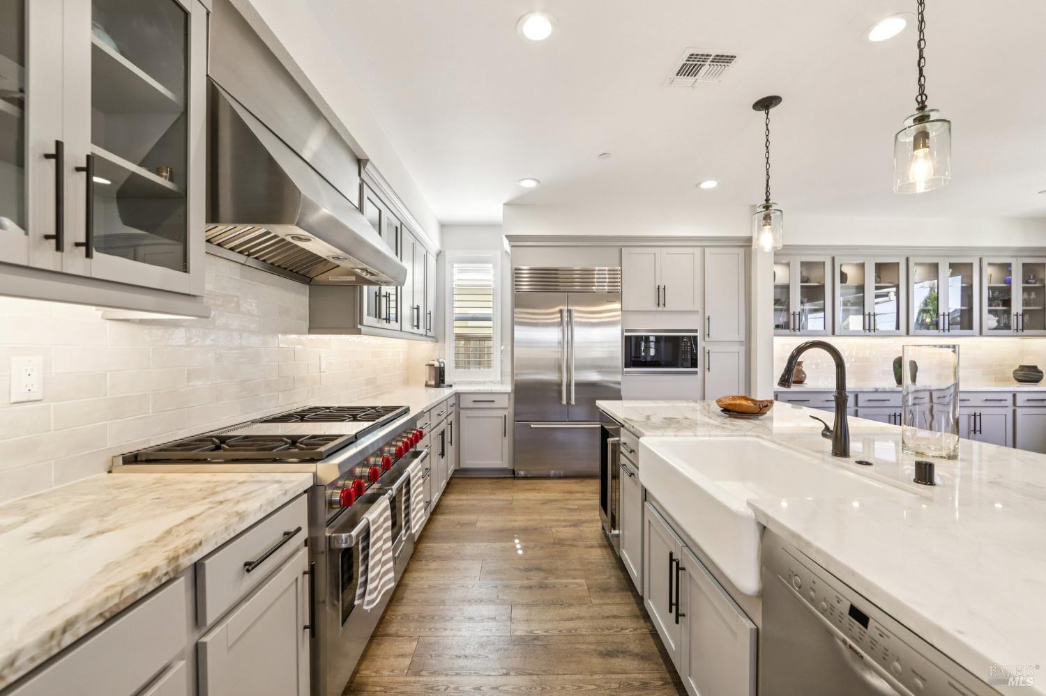 2453 Francisco Avenue Santa Rosa, CA 95403 - Photo 12 of 56