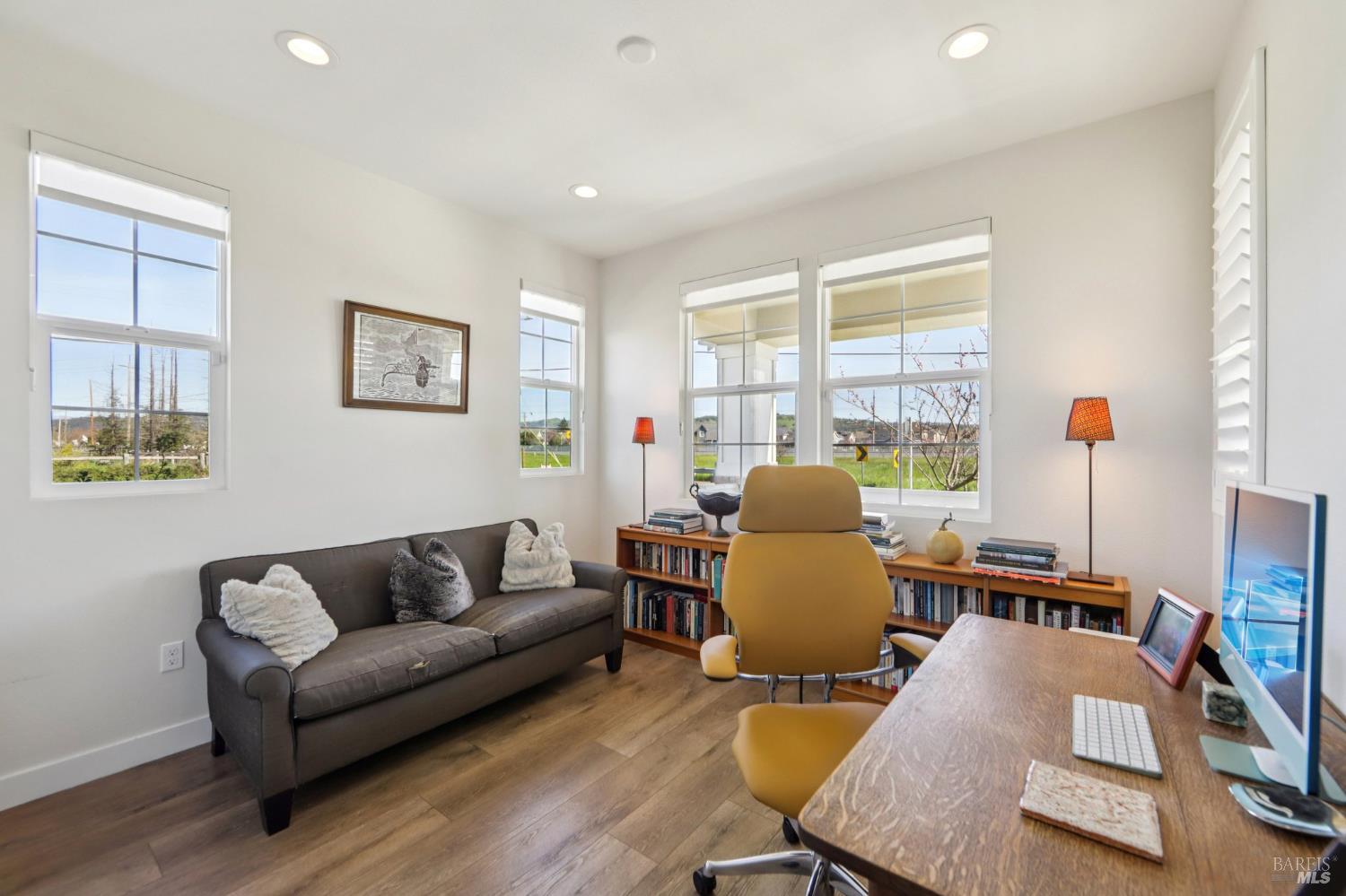 2453 Francisco Avenue Santa Rosa, CA 95403 - Photo 20 of 56