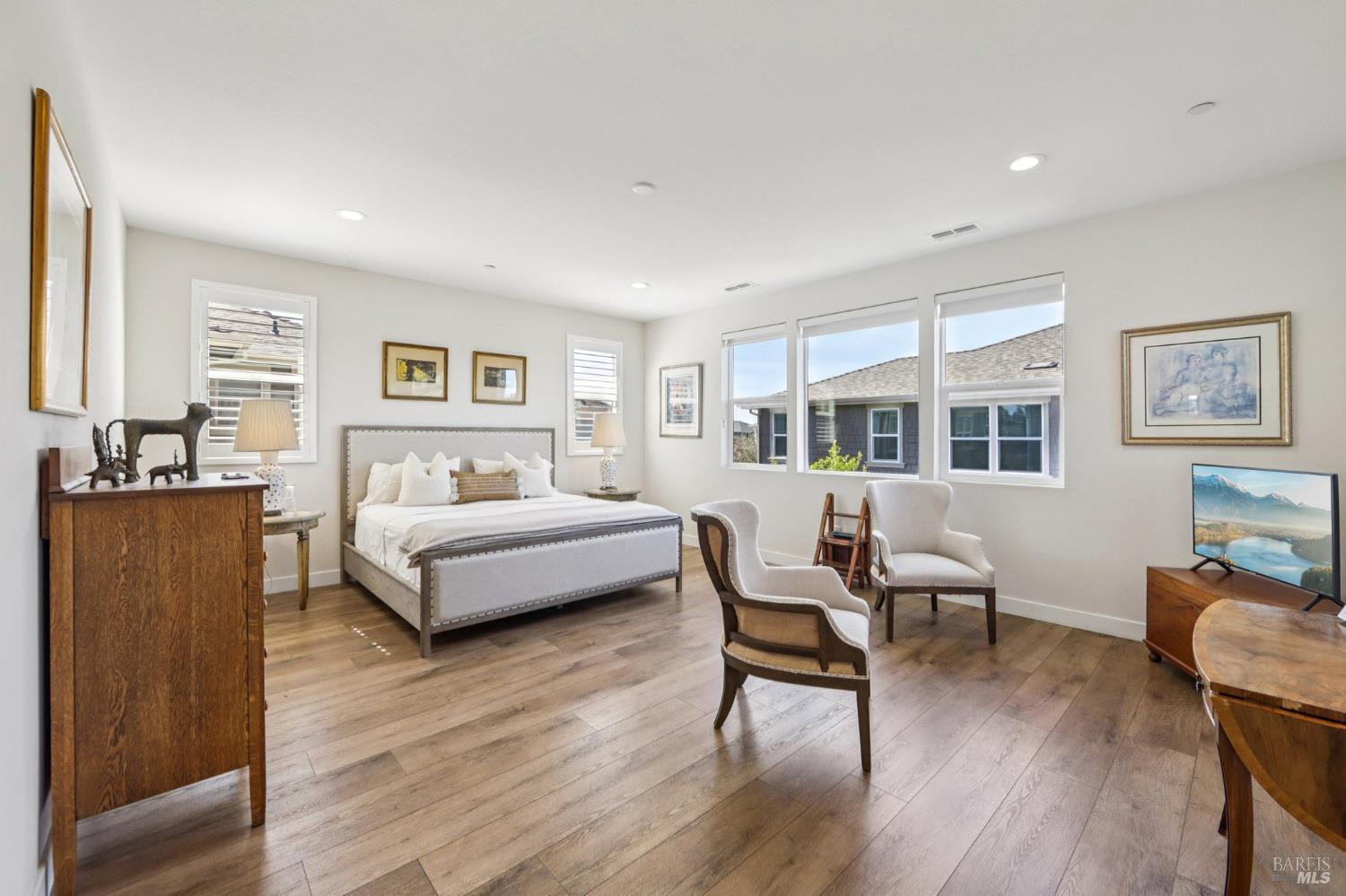 2453 Francisco Avenue Santa Rosa, CA 95403 - Photo 22 of 56