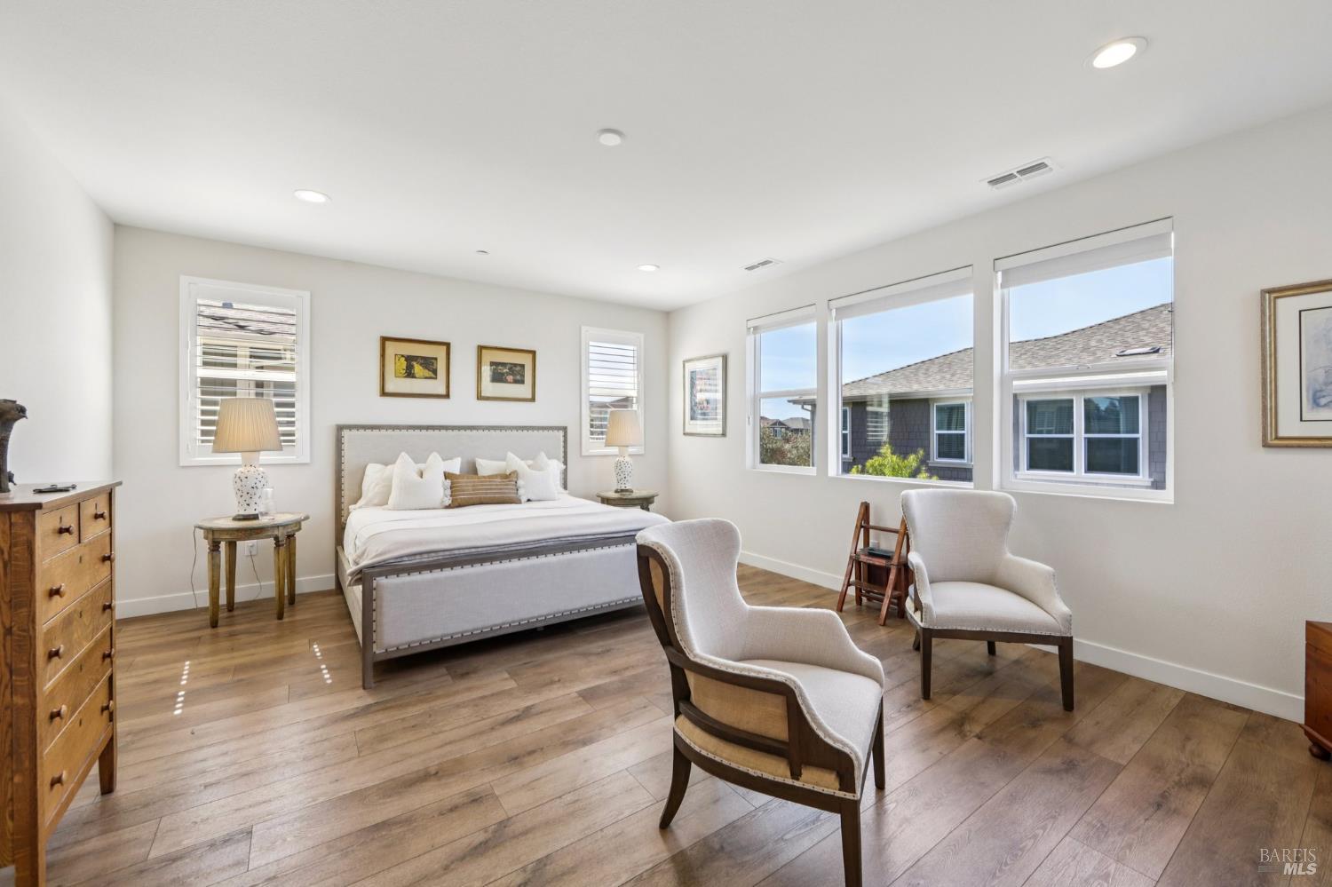 2453 Francisco Avenue Santa Rosa, CA 95403 - Photo 23 of 56