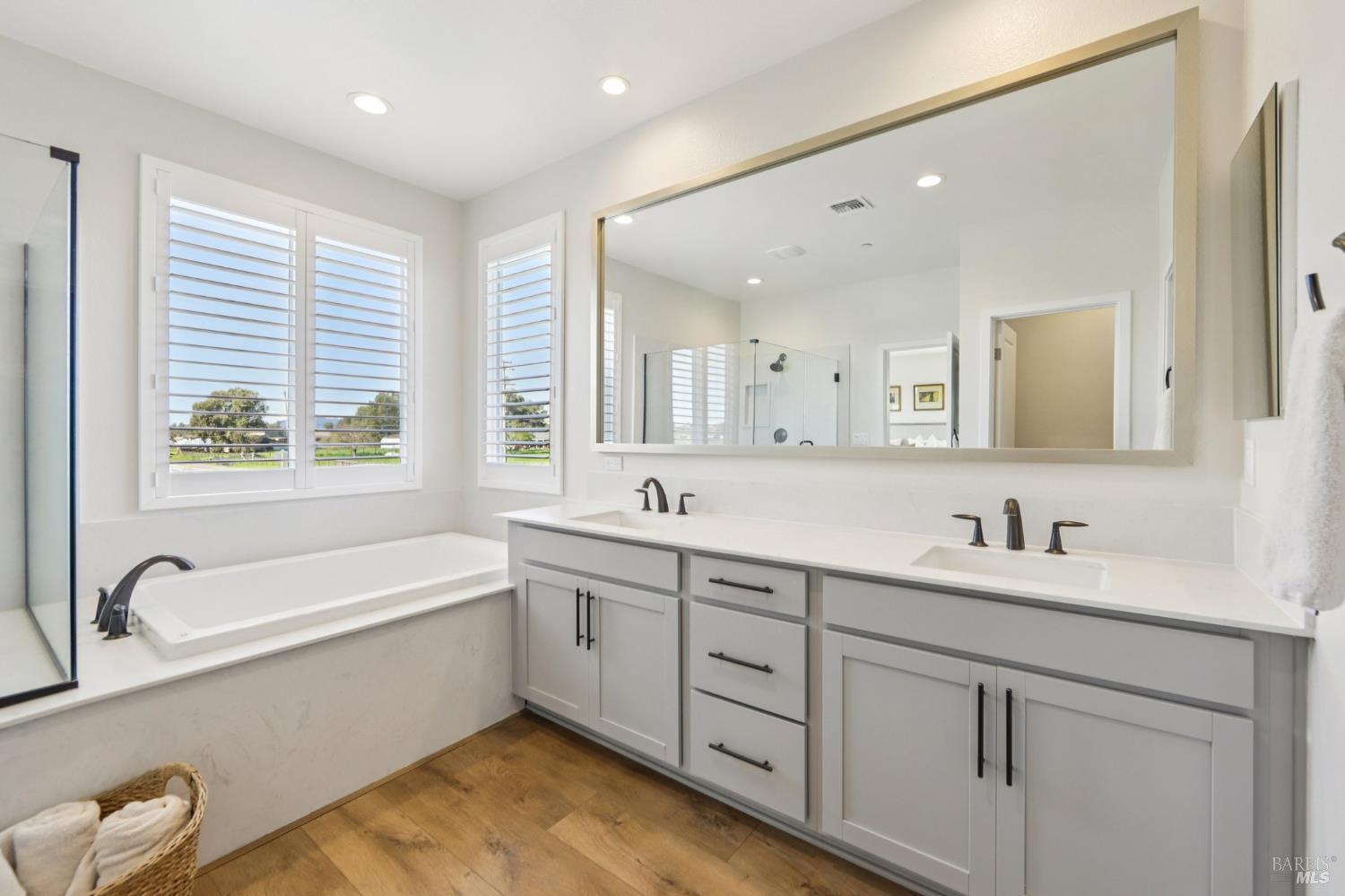 2453 Francisco Avenue Santa Rosa, CA 95403 - Photo 26 of 56