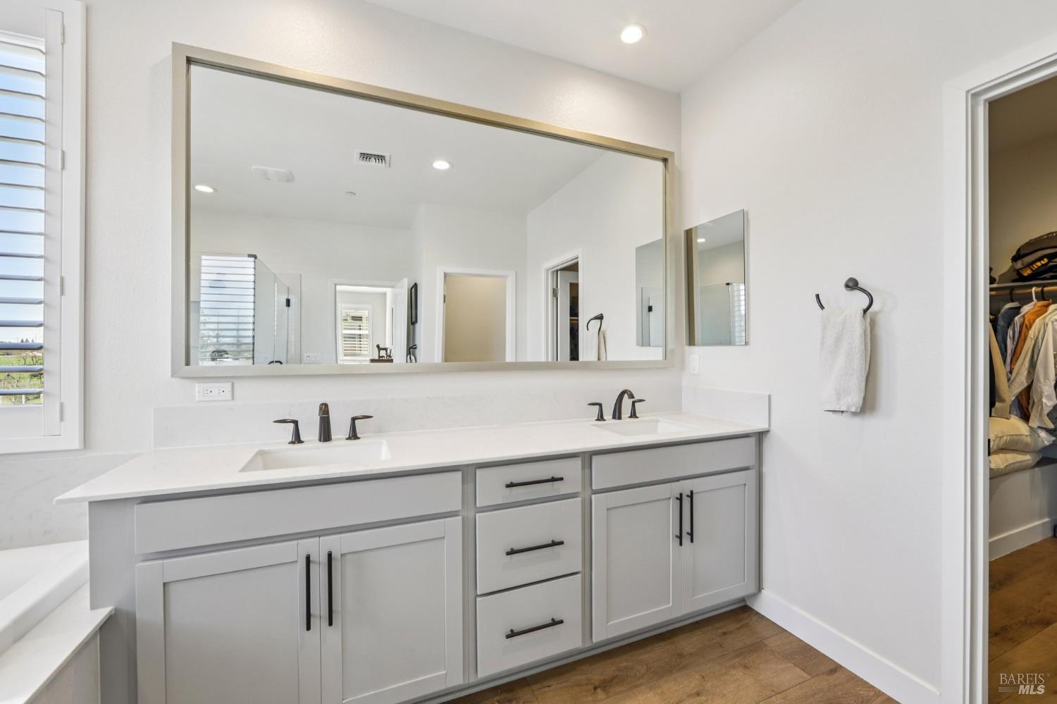 2453 Francisco Avenue Santa Rosa, CA 95403 - Photo 28 of 56