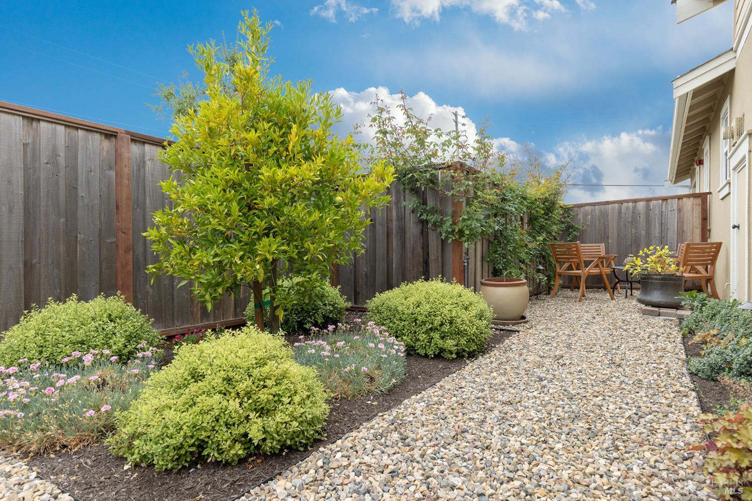 2453 Francisco Avenue Santa Rosa, CA 95403 - Photo 50 of 56