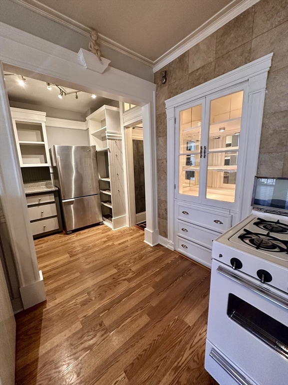 7 Dupont Street, Unit 1L Worcester, MA 01604 - Photo 9 of 15