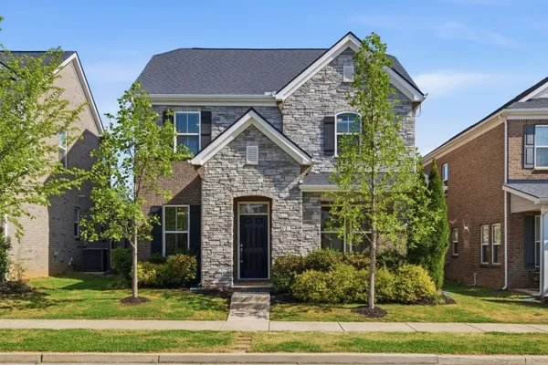 $2,800 | 3725 Hoggett Ford Road, Hermitage, TN 37076