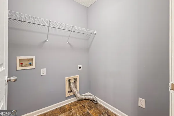 $2,150 | 5955 Raventree Court, Atlanta, GA 30349